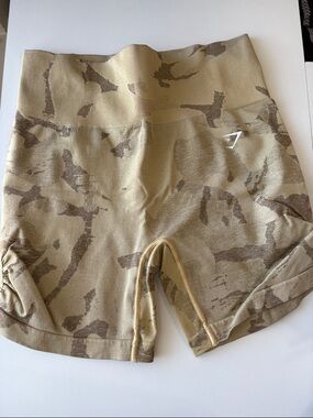 Gymshark Tan Camo Seamless High-Waist Bike Shorts
